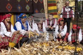 Село Крушари - фолклор - Снимка: Александра Антонова 