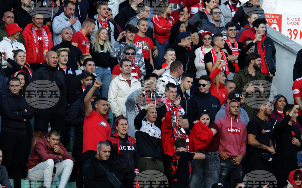 Футбол - Левски - ЦСКА-София