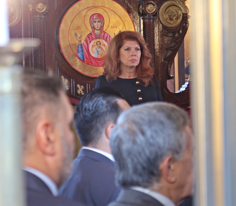 Турция - Истанбул - Желязната църква - годишнина - Илияна Йотова