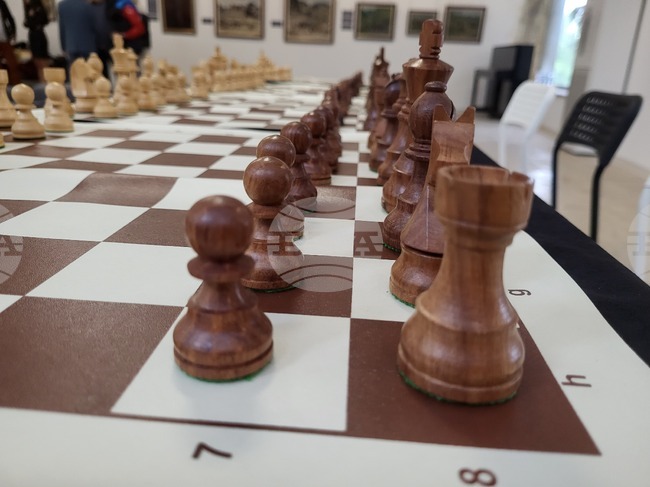 Антоанета Стефанова записа първа победа на Големия швейцарски турнир на ФИДЕ в Самарканд