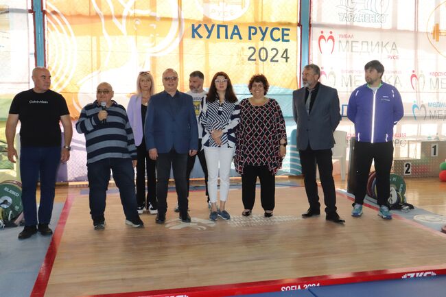 Драгомир Драганов поздрави участниците в 13-ия турнир по вдигане на тежести „Купа Русе“