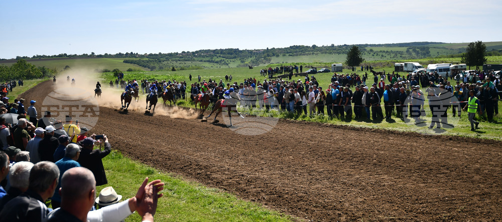 Село Севар - конни надбягвания - кушии