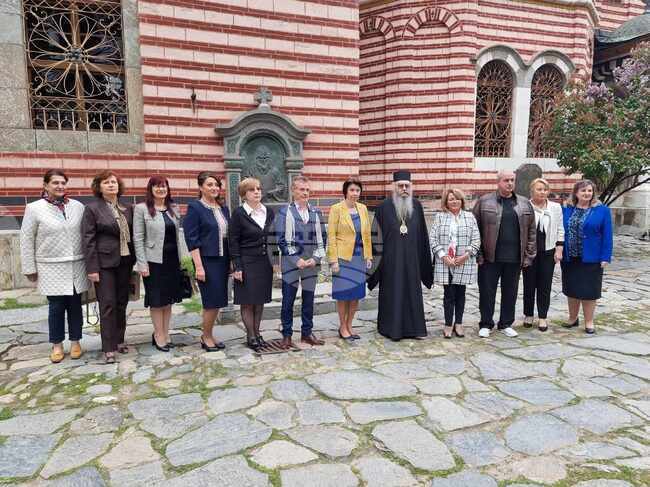 Рилски манастир - Емилия Лазарова - директори - награди