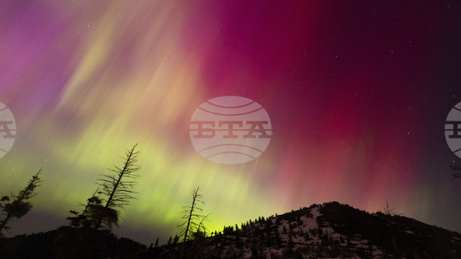 Северно сияние с голяма интензивност озари небето над Румъния през изминалата нощ