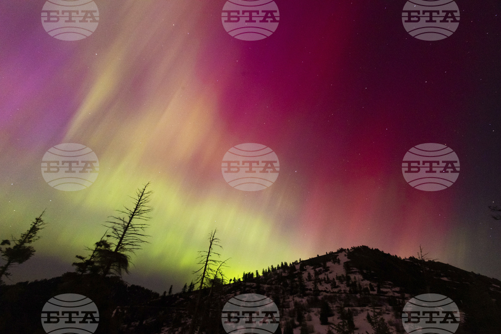 Северно сияние с голяма интензивност озари небето над Румъния през изминалата нощ
