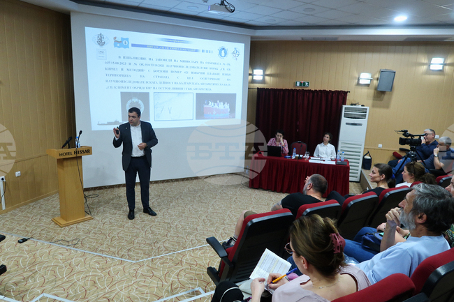 Хисаря - Национална антарктическа експедиция - отчет