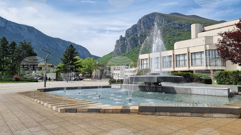 Top-of-the-list Candidates: Vratsa
