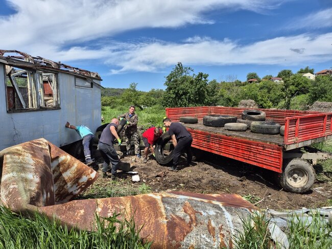 Община Русе: Над 50 тона отпадъци бяха събрани и извозени в акцията по почистване в околностите на Басарбово и по Поломието