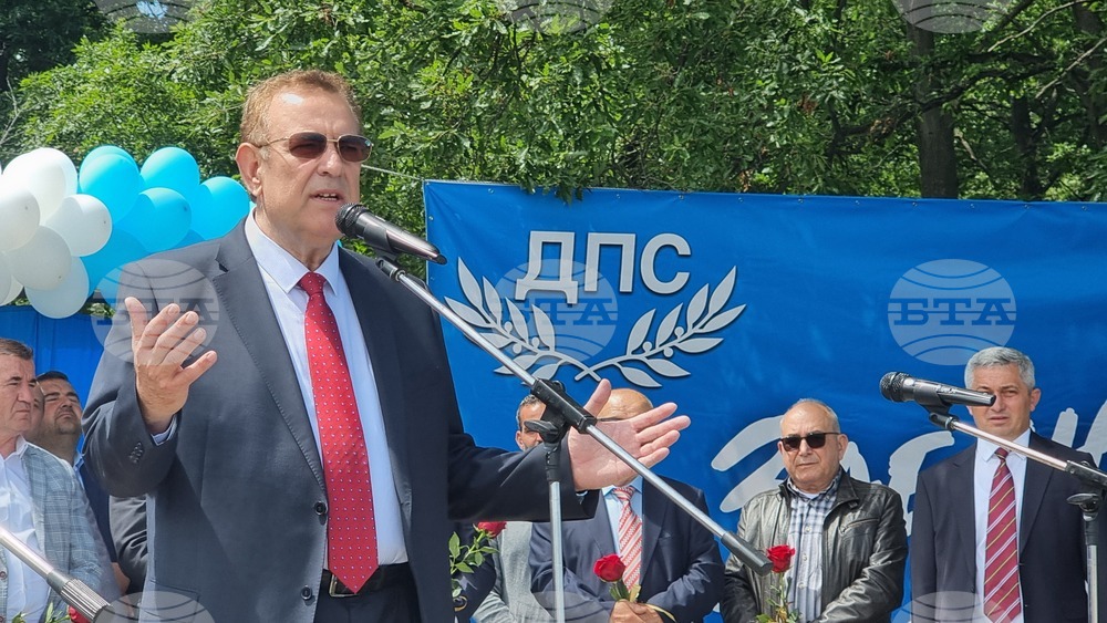 Село Караманци - митинг-събор - Джевдет Чакъров