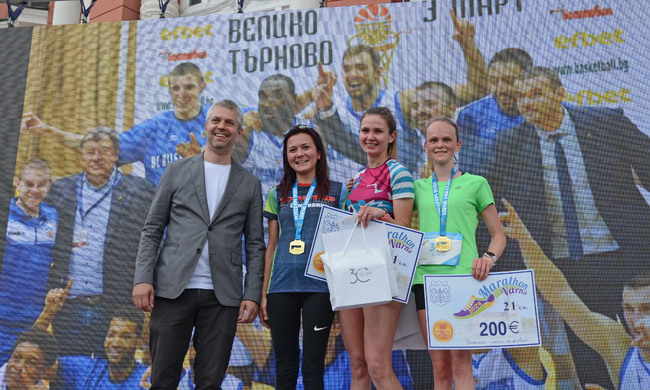Кметът Благомир Коцев връчи награди на победители в Маратон Варна