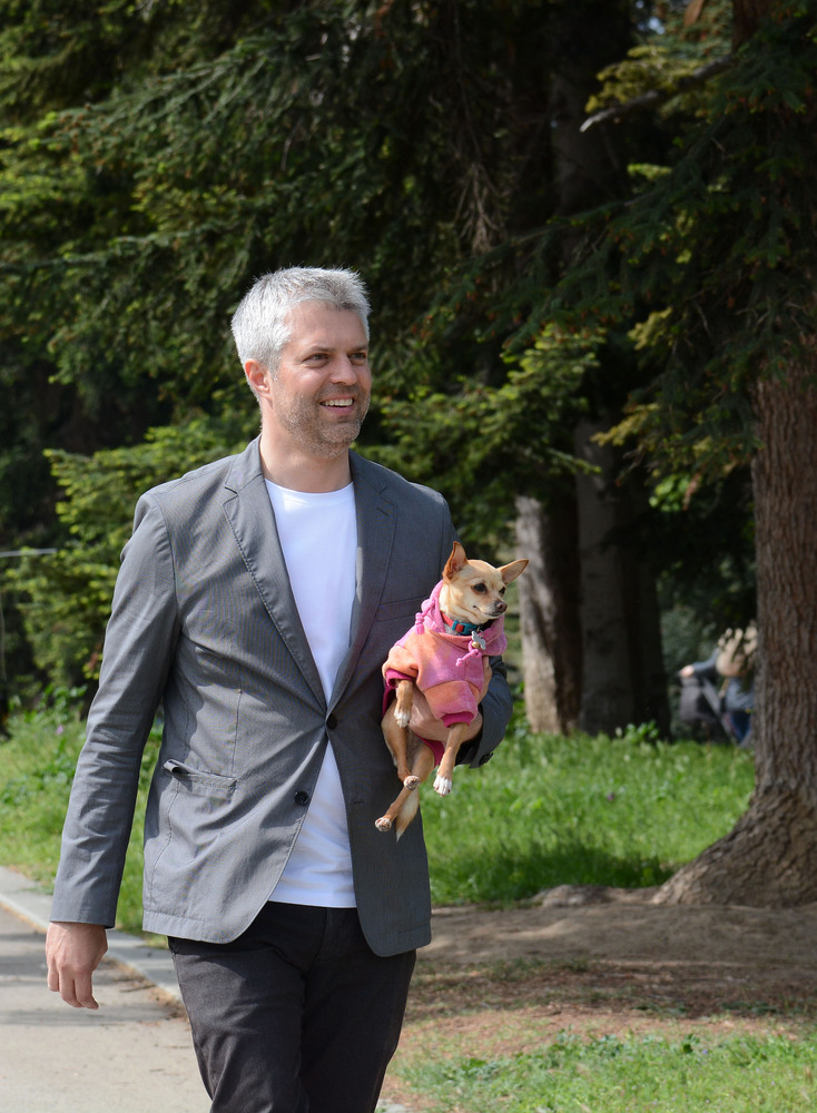 Община Варна: Още едно кученце от Приюта в село Каменар беше осиновено по време на днешната кампания "Подай ръка – спаси лапа"