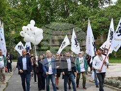 Снимка: Възраждане