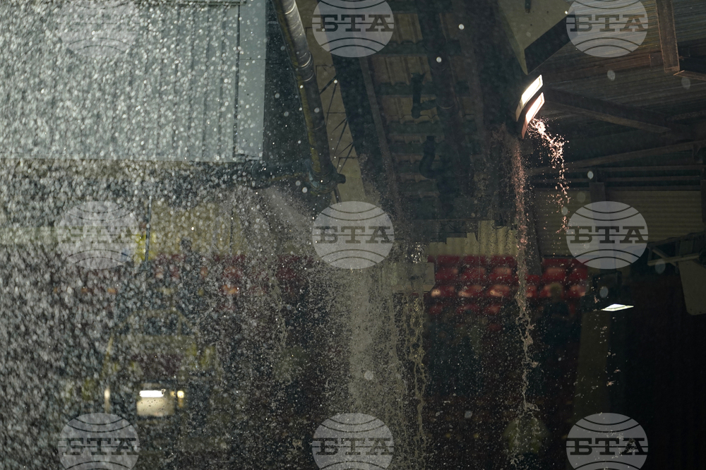 Мачът между Леванте и Виляреал в Ла Лига беше отложен заради лошо време