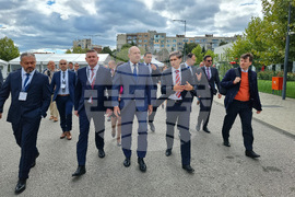 Севлиево - Румен Радев - завод - посещение