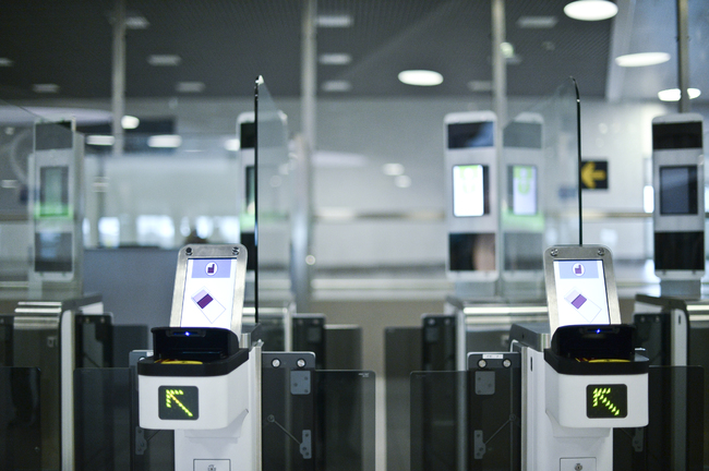 Съветът на ЕС одобри постепенното въвеждане на електронните проверки по външните граници