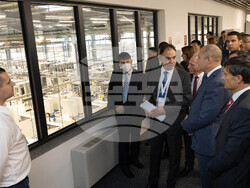 Президентът в Севлиево: Привличането на международни технологични лидери и производства с висока добавена стойност променя икономическата среда в България