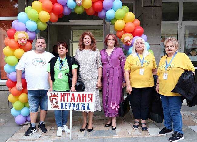 Тополовград - Илияна Йотова - Международен фестивал за любителски комедийни театри