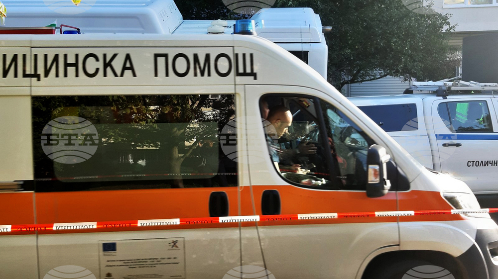 Автобус - пътно транспортно произшествие