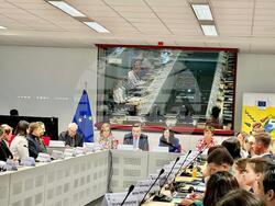 Мария Габриел: Програмата „Еразъм +“ е пример за европейска история на успеха