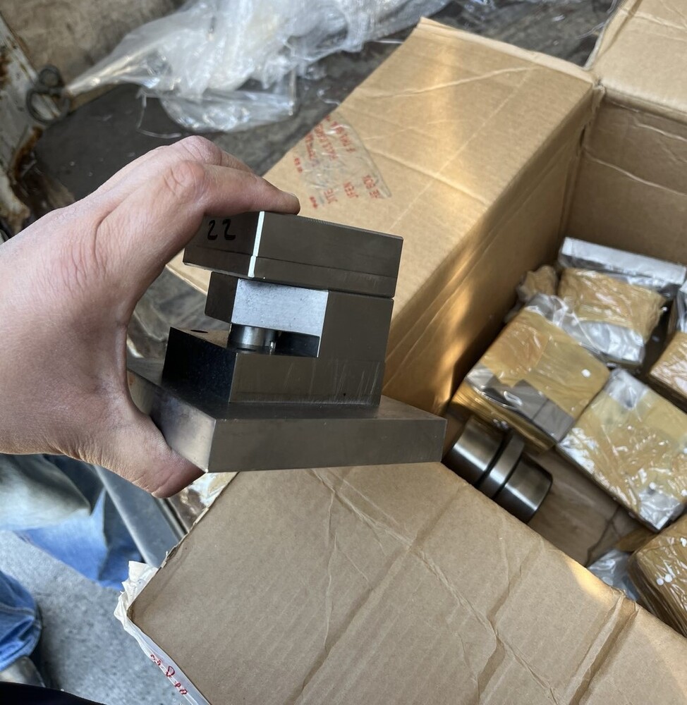 Контрабандно оборудване за изработка на монети откриха митническите служители на ГКПП Капитан Андреево