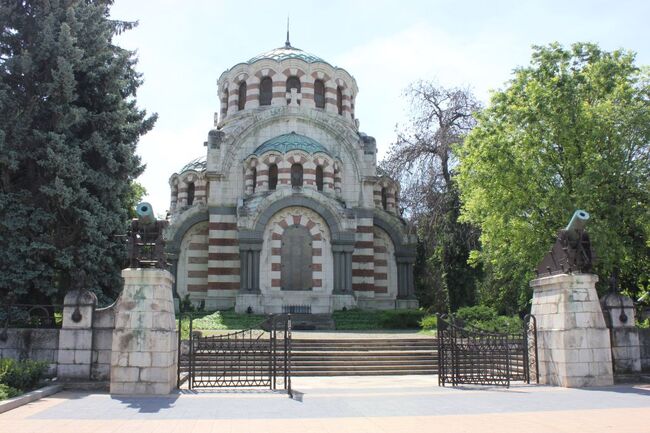 Община Плевен: При голям интерес премина първият екскурзоводен тур под надслов „По пътя на плевенската духовност и история“