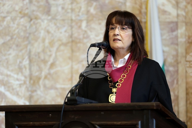 Anniversary Guests: Sofia University's Faculty of Journalism and Mass Communication Dean Greets BTA on 127th Birthday