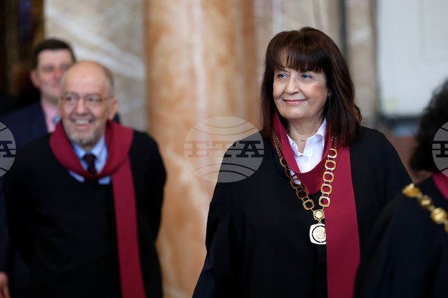 Софийски университет "Св. Климент Охридски" - Факултет по журналистика и масова комуникация - дипломи