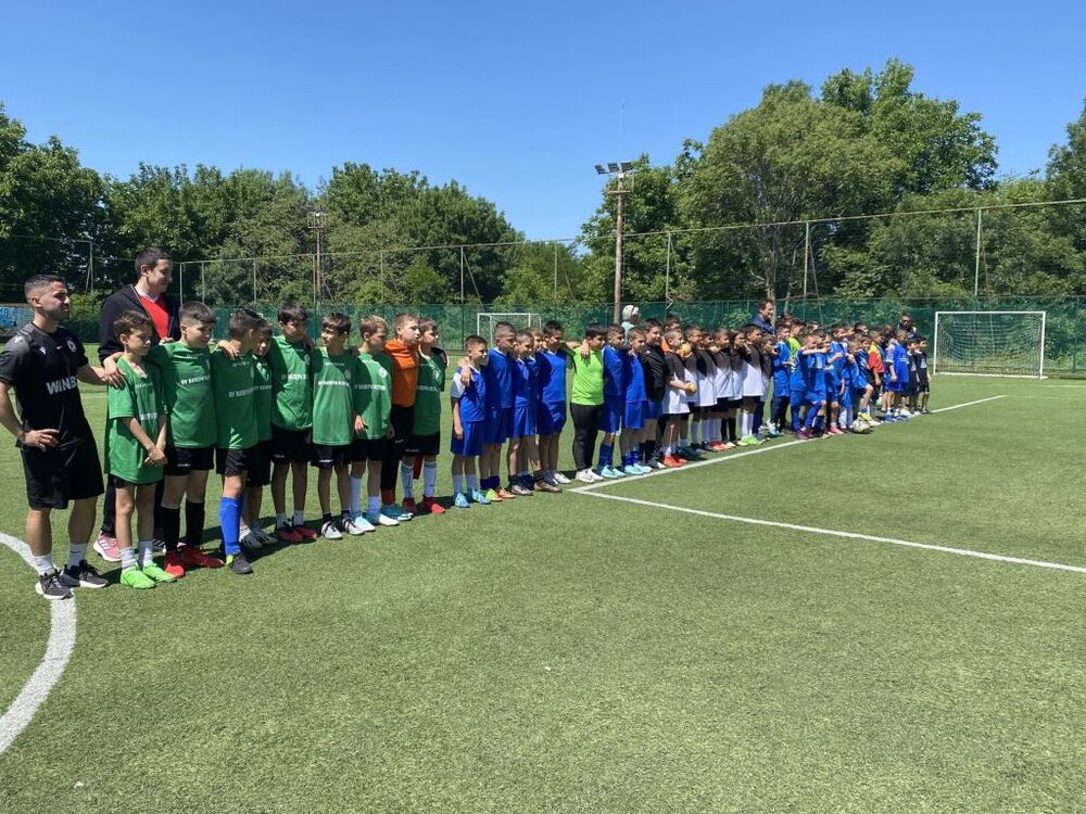 Отличиха най-добрите в детски футболен турнир за Празника на Плевен