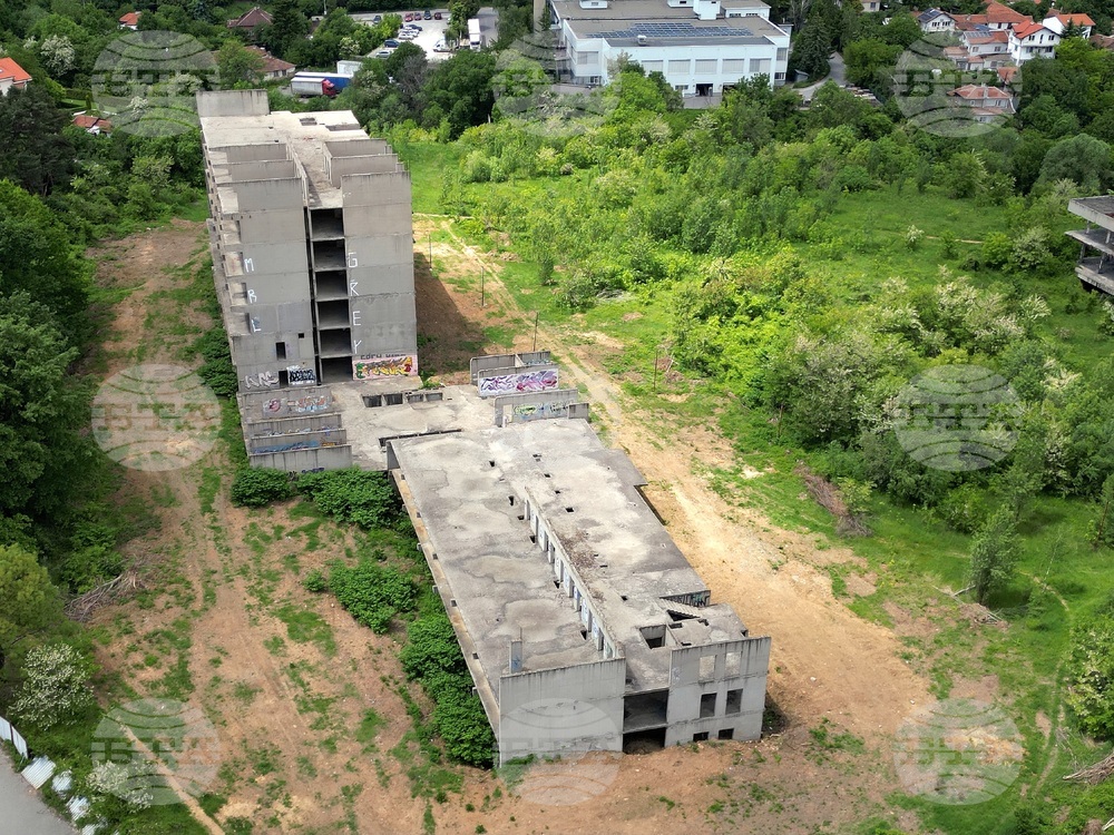 Горна баня - изглед с дрон над терена определен за национална детска болница