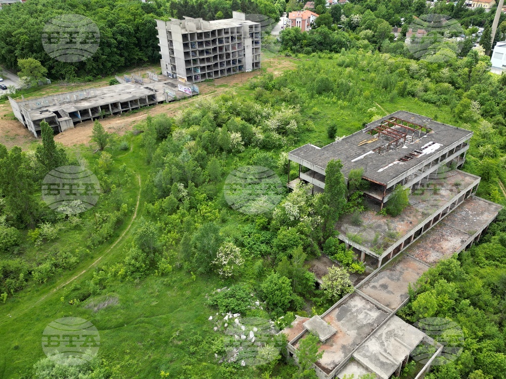Горна баня - изглед с дрон над терена определен за национална детска болница