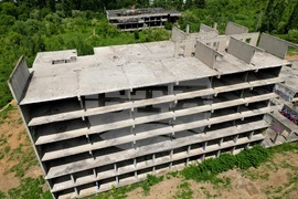 Горна баня - изглед с дрон над терена определен за национална детска болница