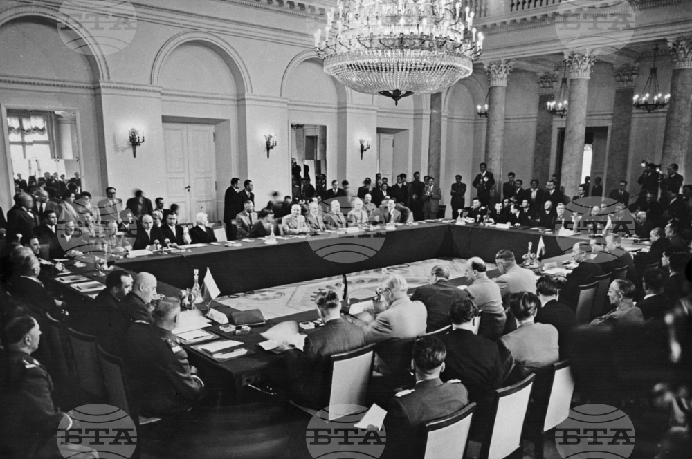 На 14 май 1955 г. е подписан Варшавският договор