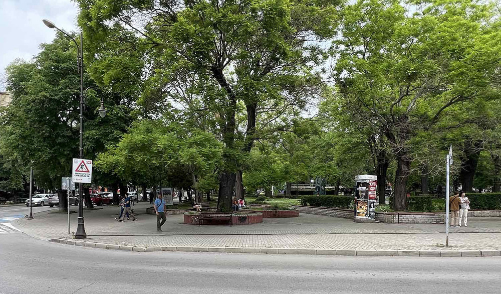 Община Варна: Кметът Благомир Коцев нареди премахването на преместваеми съоръжения, които не се вписват в градската среда