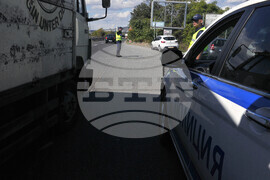 Бургас - полиция - мигранти - засилен контрол