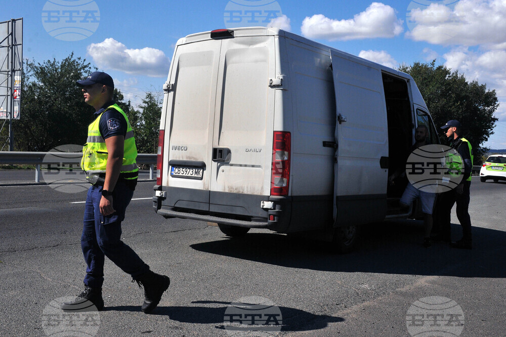 32 Illegal Migrants Detained by Border Police in Burgas