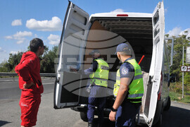 Бургас - полиция - мигранти - засилен контрол