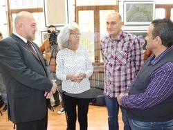 Снимка: Областна администрация-Русе - фотограф Явор Мичев - плакет 