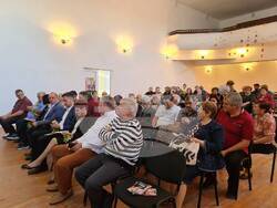 Снимка: Пресцентър БСП - Кристиан Вигенин  - с. Ботево