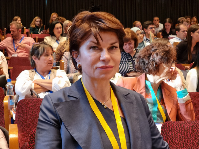 Колкото по-рано започне поведенческата терапия, толкова по-бързо се преодоляват дефицитите в развитието на децата