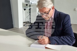 Ямбол - книга "Бившите хора" на концлагерна България" - представяне