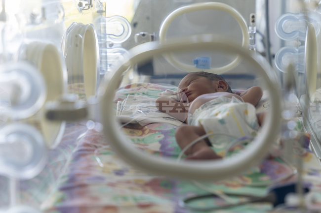 Пилотен за страната проект ще набележи мерки срещу ранните бракове и раждания в област Сливен