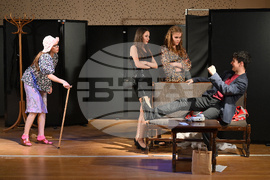 Вършец - театър - „Щастливо хванати в мрежата“