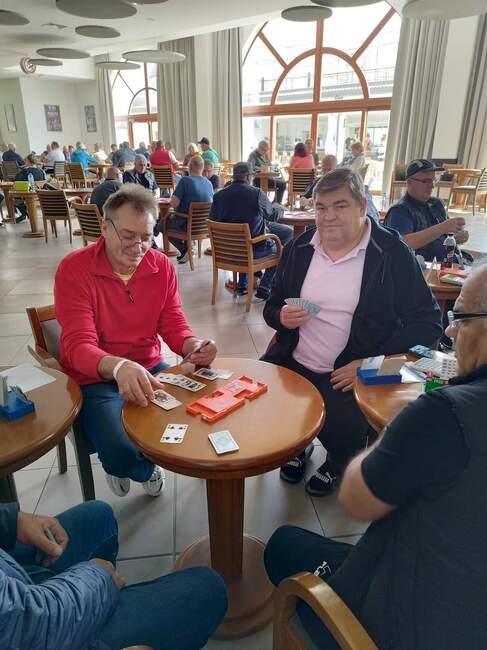 Община Добрич: В Обзор завърши първият международен бридж фестивал