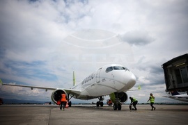  Летище София - авиокомпания „Еър Балтик“ (airBaltic) - самолет