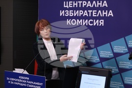 Централна избирателна комисия - бюлетини - представяне - Росица Матева