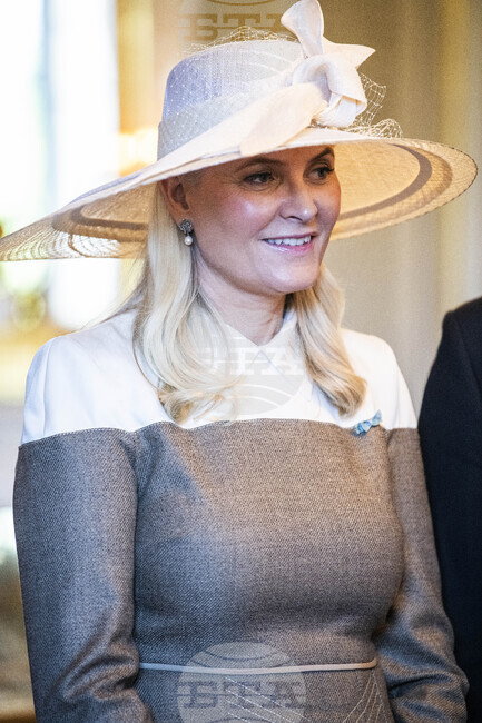 Норвежката престолонаследничка принцеса Мете-Марит се появява в новите „досиета Епстийн"