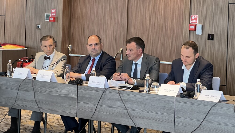 АИКБ: Въвеждането на Механизъм за докладване на високо ниво може да намали корупцията при обществените поръчки в България