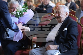 Иван Гарелов - книга - представяне