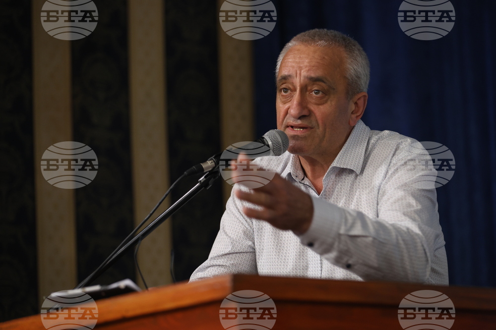 Иван Гарелов - книга - представяне