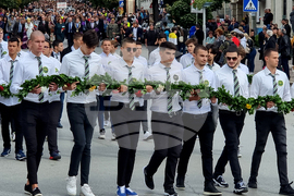 Велико Търново - Независимост - поднасяне на цветя- шествие